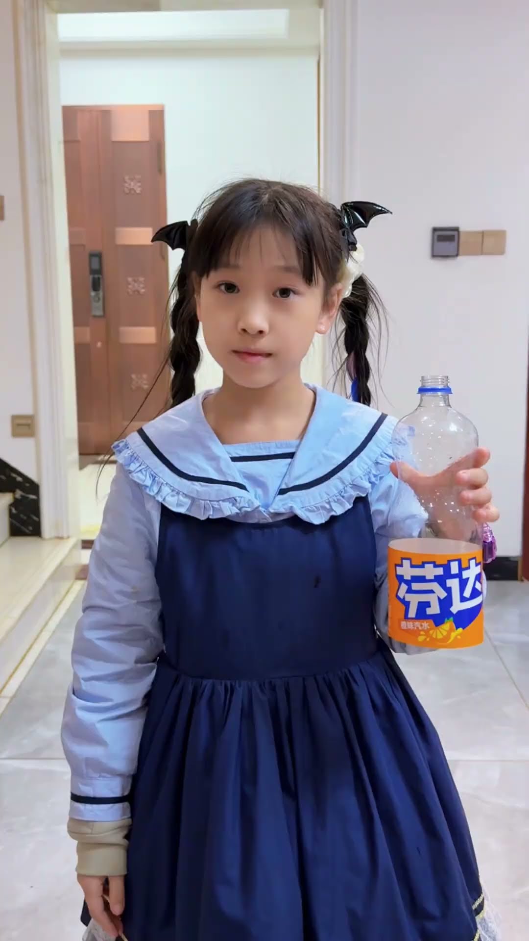 偷吃蛋糕的月月#short #angel #clown