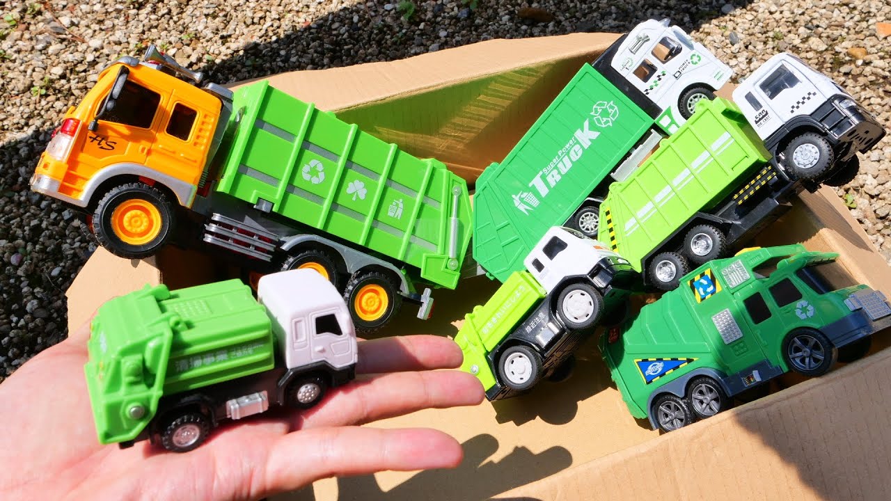 たくさんのゴミ収集車を箱にまとめてみた！？急な坂道を走る☆ Garbage