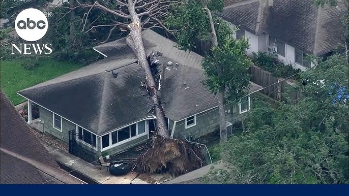 Death Toll Rises After Storm Hits Houston