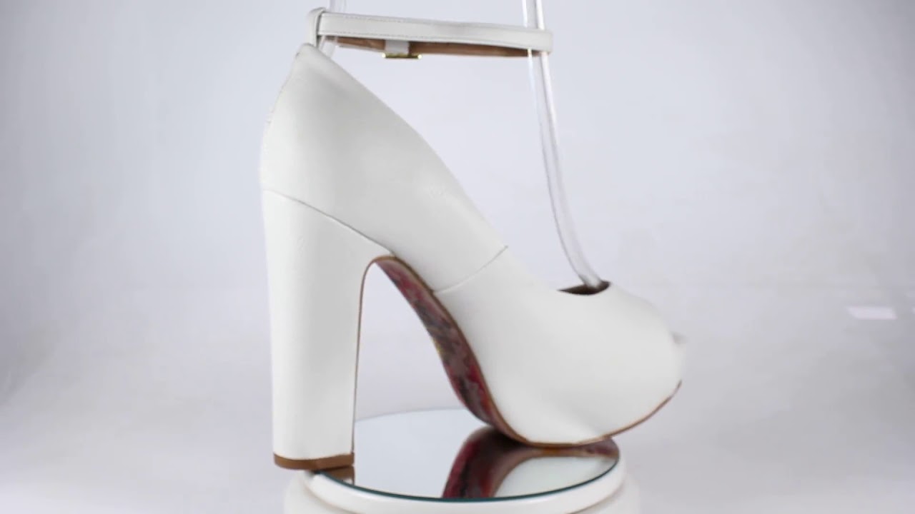 peep toe salto grosso branco