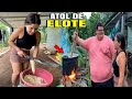 Haciendo atol de elote a lea en el campo en el salvador con callejas