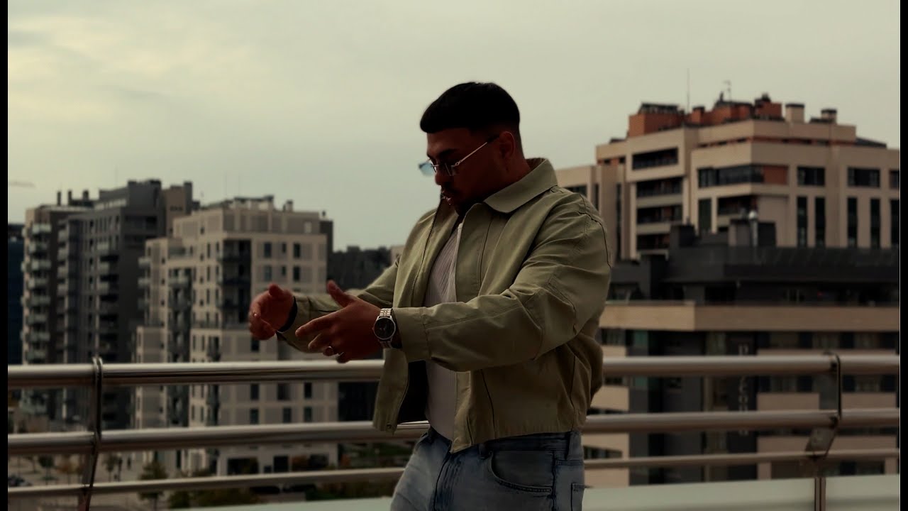 Arjuan - Tiemp8 (Video Oficial) adlı videoyu YouTube'da izle Arjuan - Tiemp8 (Video Oficial) adlı videoyu YouTube'da izle