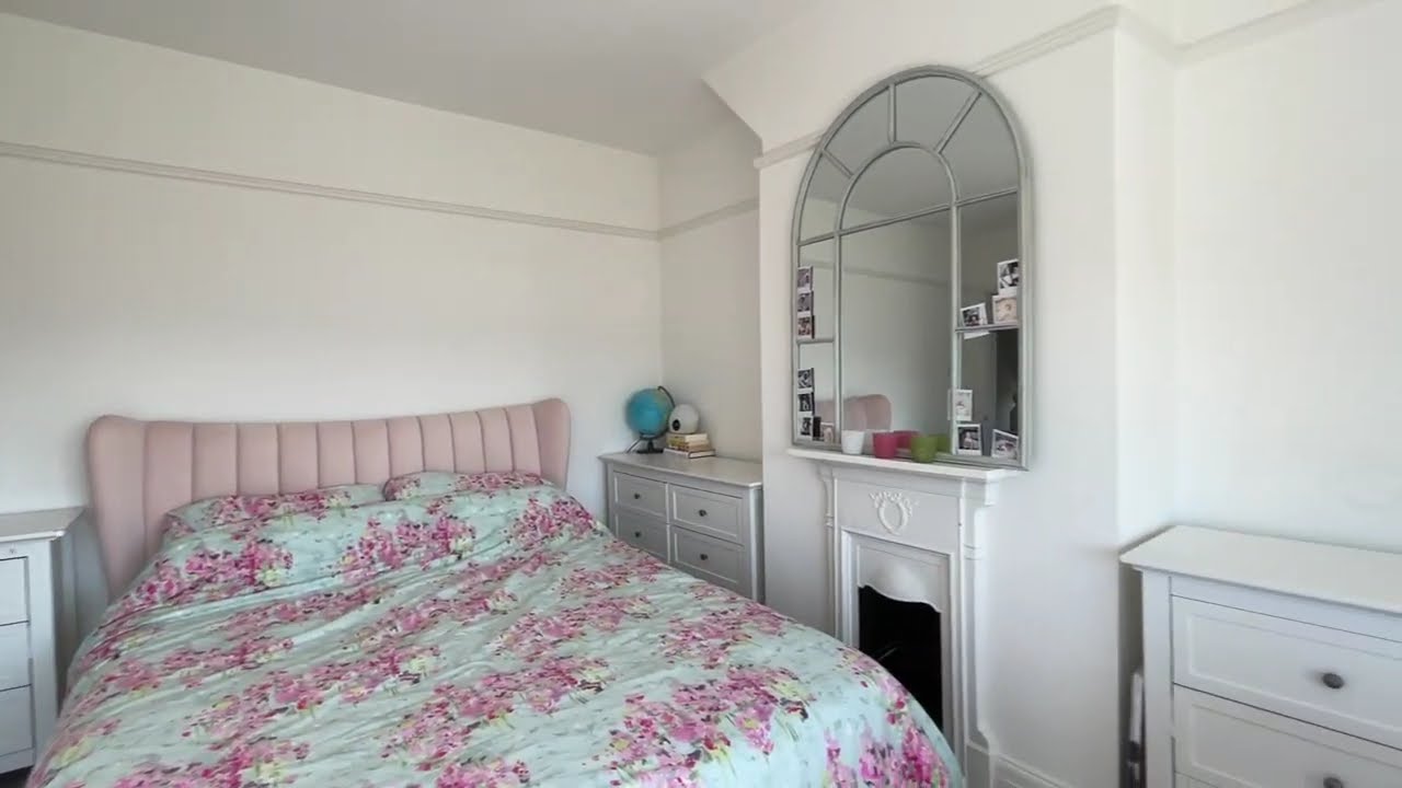 Vardre Avenue, Deganwy, Conwy, LL31