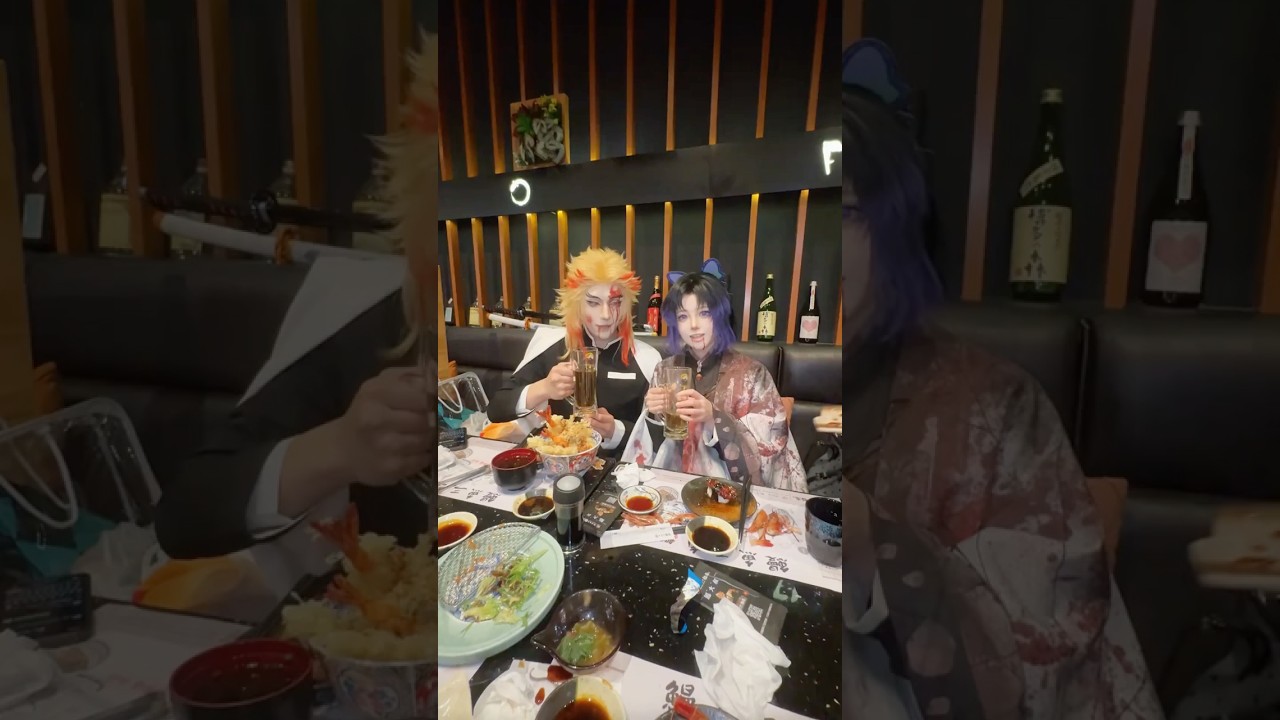Umai…… #anime #game #fyp #kimetsunoyaiba #demonslayer #kyojuro #shinobu #cosplay #cosplayer #girl