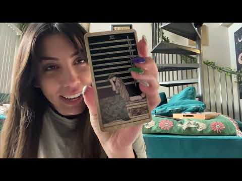 Pushing Through The Chaos Tarot Reading