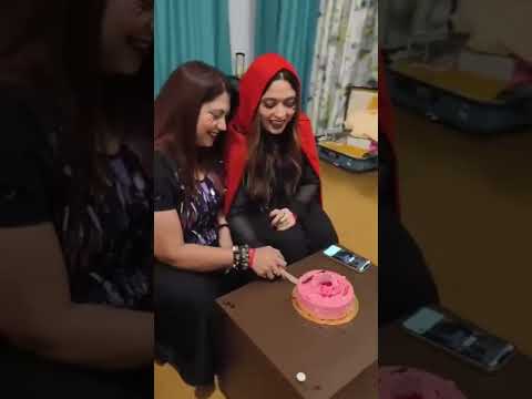 Late post Birthday night with family#jannatzubair #nazneenzubair #ayaanzubairrahmani #zubairrahmani