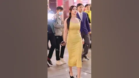 ❤️cute chinese Street fashion girl outfits style #chinesegirl #fashion #beautiful #shorts #cute