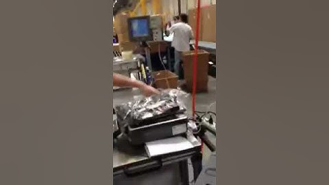 AB255 Fulfillment Bagger