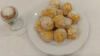 حلواهنديهبدقيق الحمص لذيذه??من أشهر الحلويات الهنديه سهلة جدا ورائعة. Laddo sweets indian