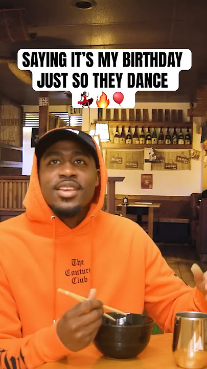 They coookinnnn 🔥😮‍💨😭 Who bodied it the most ? #chinese #waiter #waitress  #dance #friedrice