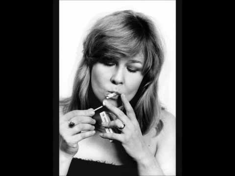 Sandy Denny - By the Time it Gets Dark