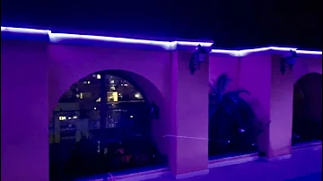 Como fixar mangueira de Natal na parede?