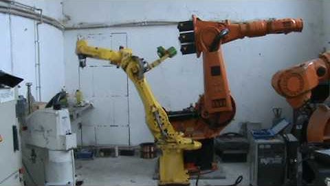 FANUC Arcmate 100i @ www.eurobots.net used industrial robots