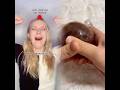 #POV Du wachst eines Morgens mit einem roten Knopf über deinem Kopf auf… #Geschichte #Schauspiele...