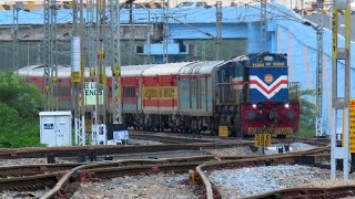 Kerala Sampark Kranti express with VTA WDM3D arrives Bangarpet | Visits  SWR in diverted Route