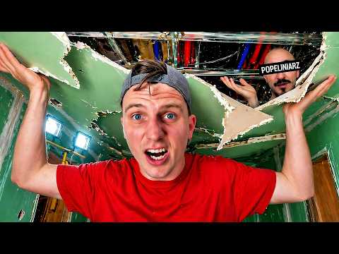 Ceiling without hangers... with a ashtray