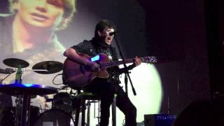 Video thumbnail of "Eric Martin - Water Over the Bridge - MonterreyRock"