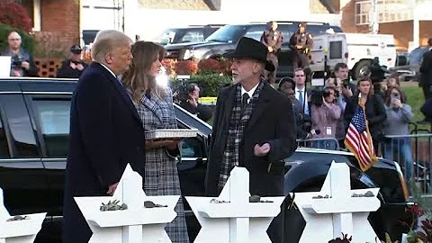 Trump visits Pittsburgh synagogue after shooting amid protests