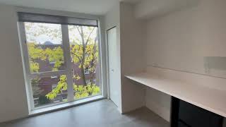 Unit 502, Studio
