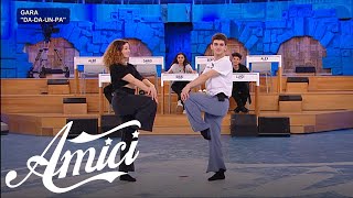 Amici 21 - L'esibizione ''Da Da Un Pa'' di Serena e Dario