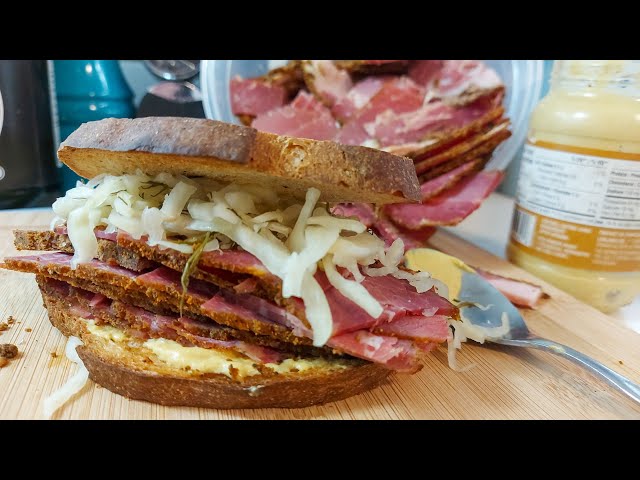 Homemade Pastrami Bacon Recipe :: The Meatwave