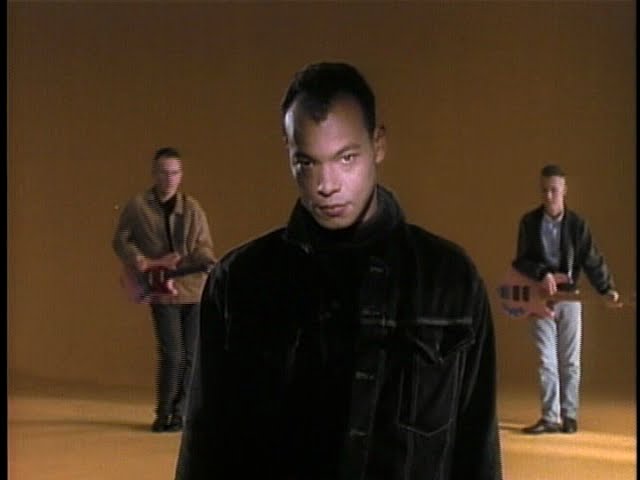 She Drives Me Crazy [UK 12" Version] - Fine Young Cannibals