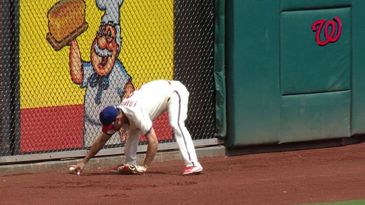 Francoeur's toss lands right in front of him