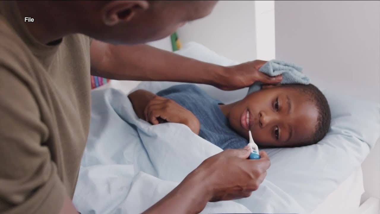 As cases spread, doctors warn of norovirus symptoms - YouTube