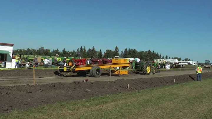 John Deere 830 torque monster, the ultimate two cylinder tractor pull