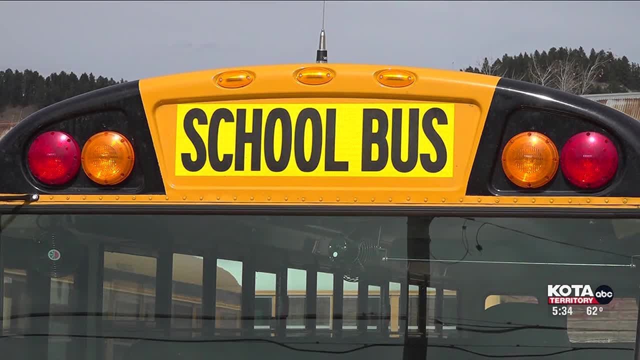 Parents of Meade School students express concern over bus safety - YouTube
