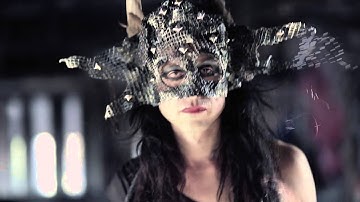 V.E.X. "Suture No Future"