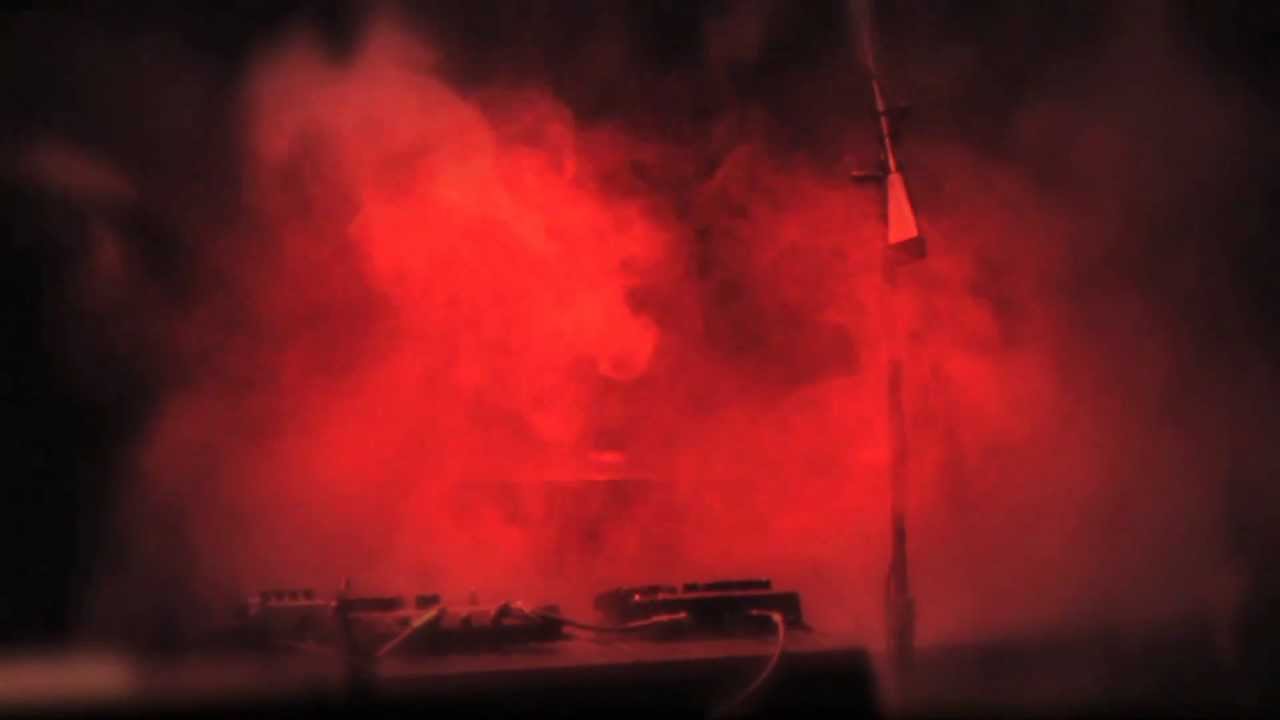Guarda empires 'Hello Lover' Music Video (Official) su YouTube Guarda empires 'Hello Lover' Music Video (Official) su YouTube