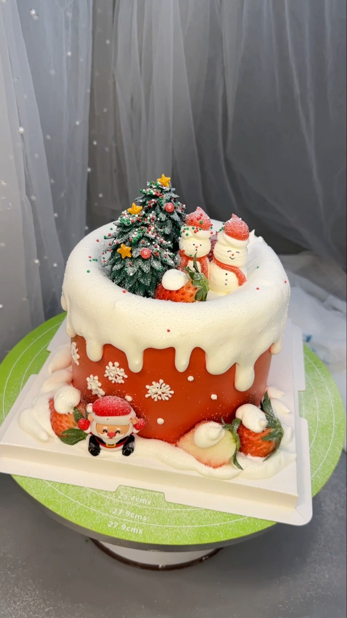 Production process Hand-in-hand teaching Technical training Cake topping 100 ways to open Christmas
