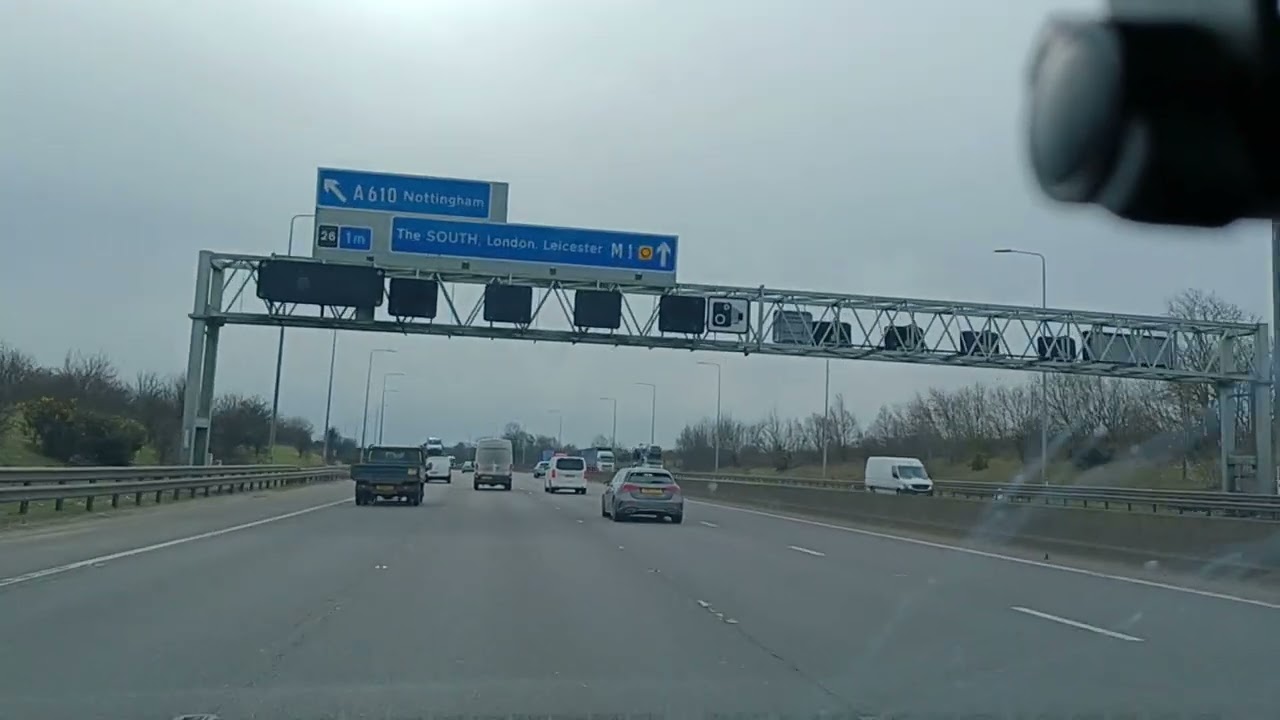 Manchester to Nottingham University Road Trip 3 | Extremely Massive Campus.