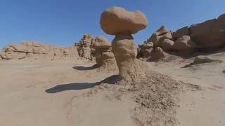 3D 180 VR video of hiking in Goblin Valley