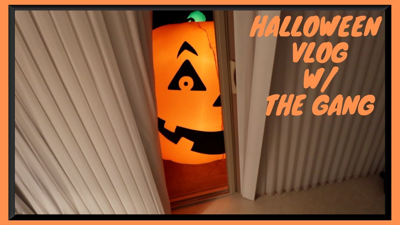 HALLOWEEN VLOG!!! (ft. sibs)
