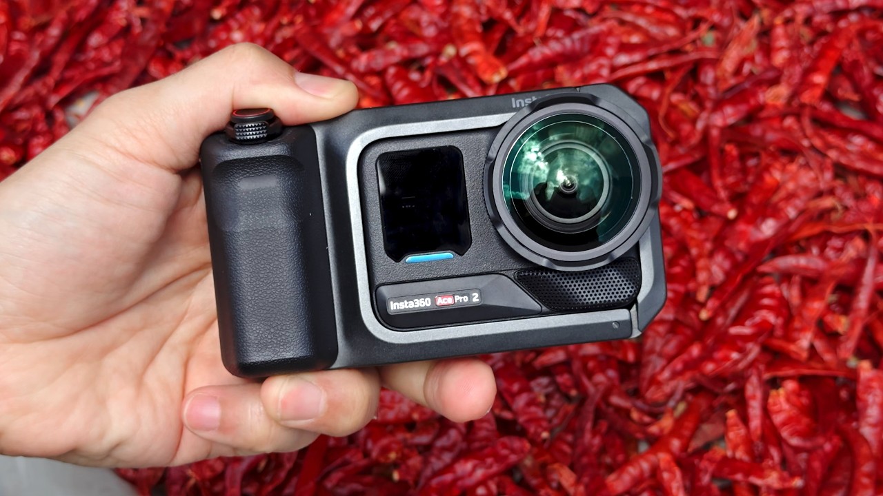 🎥 Street photography and video with an action cam?  Insta360 Ace Pro 2 + Xplorer Grip — Video review, click xem trên YouTube