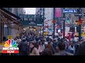 How App Data Is Used To Target Consumers | NBC News NOW