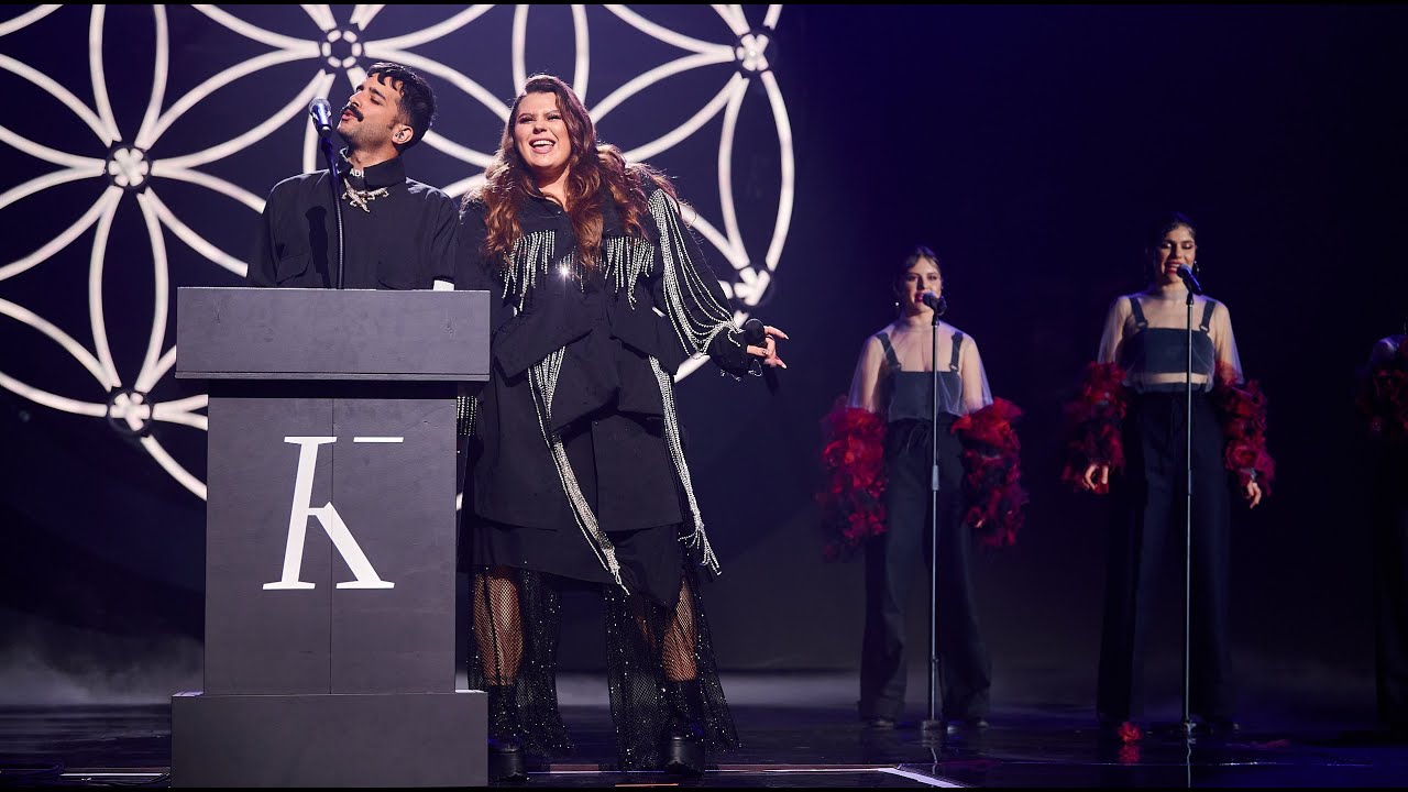 Спортзалдағы гей порно видеолары Жастар үйдегі порно