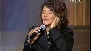 ( دندنة مع احلام ) احبك موت - Ahlam live