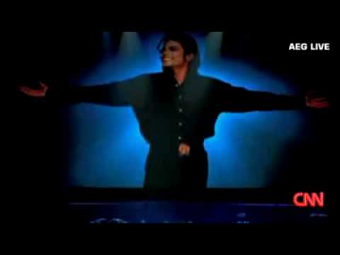 Jermaine Jackson performs "Smile" in tribute to hi...
