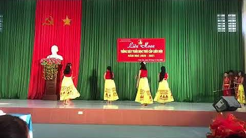 Đất nước lời ru [múa] _chi đội 7A / TH & THCS VINH SƠN