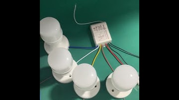 Công tắc điều khiển từ xa Rf 4 cổng TOUXIN điều khiển 4 thiết bị độc lập