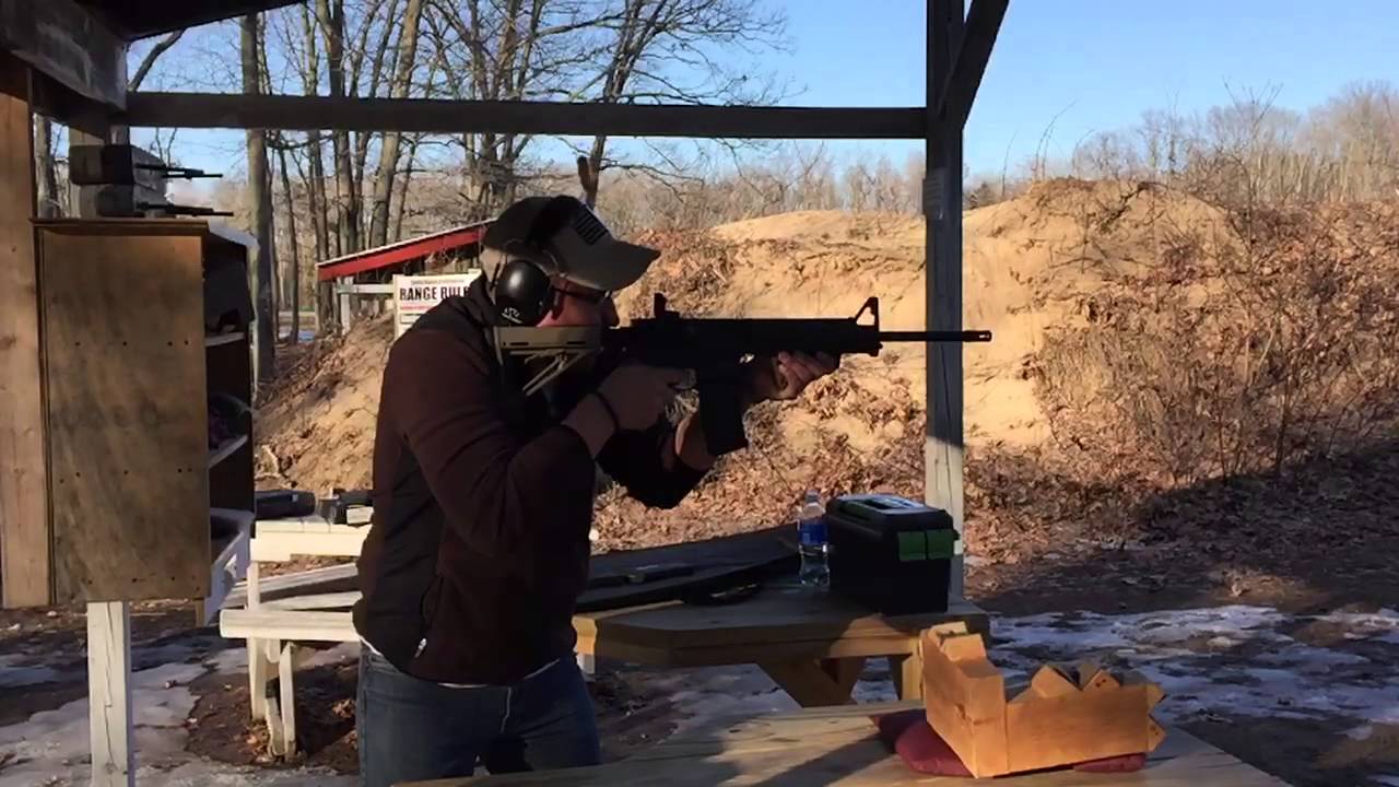 Smith and Wesson M&P 15 Sport 2 live fire - YouTube