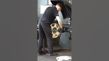 Wheres the tyre? Wrong answers only in the comments!