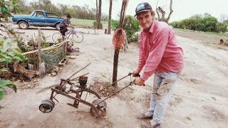 Viven PEGADOS a un enorme MONTE sin vecinos, sin luz y rodeados de animales SALVAJES/Napenay Chaco