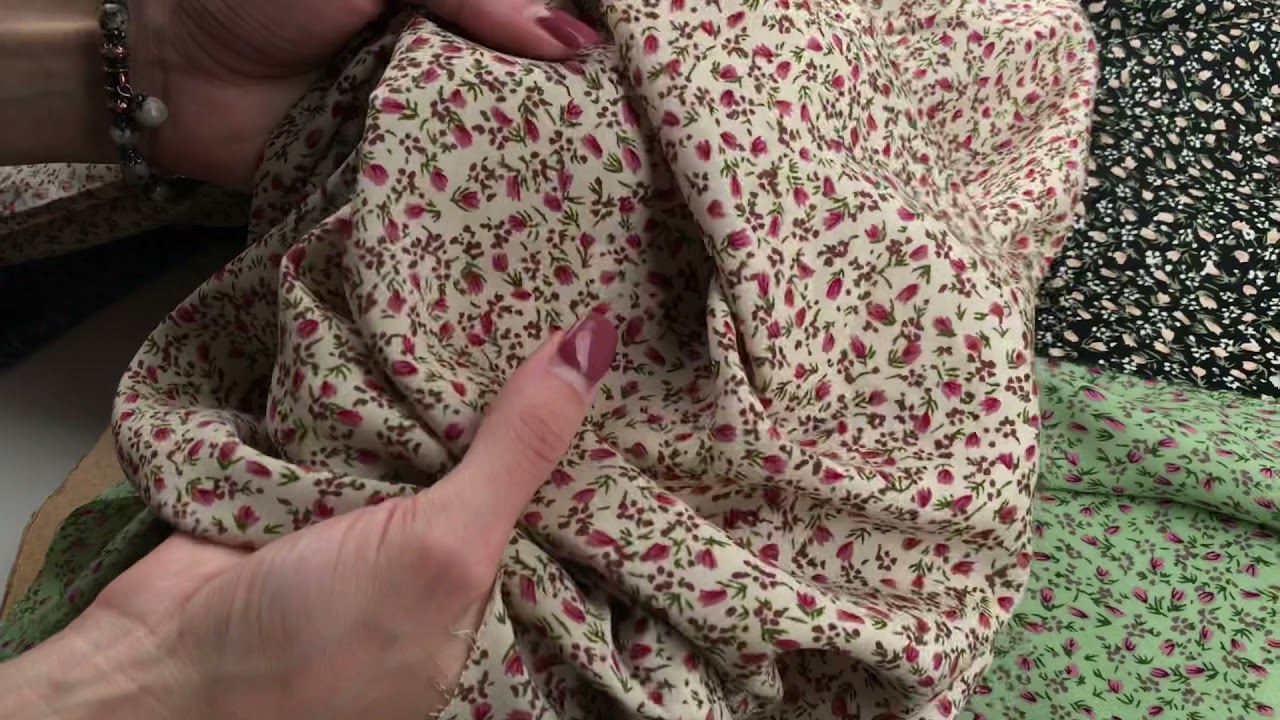 Вискоза в мелкий цветочек mille fleur Миль флёр