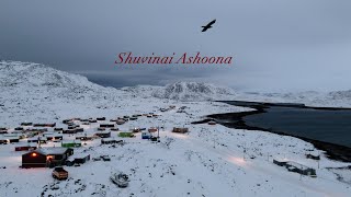 Portrait of Shuvinai Ashoona, #GGArts2024 winner
Please like this video and subscribe to support the arts in Canada.
Shuvinai Ashoona is a 2024 winner of the Governor General’s Awards in Visual and Media Arts.
Video directed by William Huffman (West Baffin Cooperative) and Kitra Cahana.
A presentation of the Canada Council for the Arts and the Independent Media Arts Alliance.
The Canada Council for the Arts is a federal, arm’s-length Crown corporation created by an Act of Parliament in 1957 (Canada Council for the Arts Act) “to foster and promote the study and enjoyment of, and the production of works in, the arts.”
For more information, visit: https://en.ggarts.ca
****
Transcript:
ᖃᖅᑲᐃᑦ ᑕᐅᑐᒃᑐᑦ ᐃᖏᓪᓖᑎᑐᑦ
ᐃᓄᐃᑦ ᑎᑎᖅᑐᒐᖏᑦ
ᐱᐅᔪᑦ, ᓴᓇᑦᓯᐊᕐᓯᒪᓲᑦ
ᐋᓇᒋᓚᐅᖅᑕᒪᑎᑐᑦ
ᐋᓇᒐ, ᐊᓈᓇᒐᓗ ᑎᑎᖅᑐᒐᖅᑎᐅᓯᒪᔪᑦ
ᑕᐃᒃᑯᐊᑎᑑᕈᒪᔪᖓ
ᑎᑎᖅᑐᒐᖏᑐᑦ
ᑎᑎᖅᑐᒐᐃᓐᓇᕈᒪᔪᖓ
ᑕᐃᒃᑯᐊ ᑎᑎᖅᑐᒐᖅᓯᑏᑦ ᑕᑉᐹᖓᑦ
ᑎᑎᖅᑐᒐᖅᑳᕐᓂᕐᒪᑕ ᐅᑯᐊᑦᑕᐅᖅ
ᐅᐊᑦᓯᔭᐅᓐᓂᕐᒪᑕ ᑎᑎᖅᑐᒐᖃᑦᑕᖅᑎᓪᓗᒋᑦ
ᑕᐃᒫᑦᓴᐃᓐᓇᖅ ᑎᑎᖅᑐᒐᓪᓚᑦᓯᐊᕆᑦᑐᒍᑦ
ᑭᓯᐊᓂ ᑎᑎᖅᑐᒐᕈᓐᓇᐃᒋᐊᖏᑦ ᑕᒫᓂᑲᓪᓚᒃ
ᑕᐃᒪᐃᓕᐅᕈᑎᑐᐃᓐᓇᖅ ᓚᑦᓯᐊᕆᑦᑐᓂᑦ ᑕᑯᓯᓲᖑᒻᒥᒐᒪ
ᑎᑎᖅᑐᒐᒃᑲ ᐃᓄᖃᓯᓲᖑᒻᒥᒻᒪᑕ, ᓄᓇᙳᐊᓕᒐᓛᖖᓂᑦ
ᐸᒃᑯᐊ ᑎᑎᖅᑐᒐᓲᖑᒻᒪᑕ
ᐅᕙᒍᑎᑐᑦ ᑎᑎᖅᑐᒐᖅᑎᑦᓯᐅᓲᖑᓕᖅᑐᑦ ᐱᐅᔪᖅᐹᓗᓐᓂᑦ ᑕᑯᓯᓲᖑᒐᑦᑕ
ᐅᑯᐊ ᑮᑦᑕᕈᓗᒃ ᐊᑦᑐᖅᑕᕕᓂᖏᑦ ᑎᑎᖅᑐᒑᐱᒃ
ᓚᑦᓯᑦᓴᐅᑎᒋᓲᖑᒐᑦᑕ
ᓴᓇᒪᑦᓯᐊᖏᒃᑲᓗᐊᕐᒪᑦ ᐋᓪᓛᒃ ᑎᑎᖅᑐᒐᖏᑦ.
The mountain is watching us like angels.
Inuit art is
beautiful and creative,
just like my grandma,
because my grandma and mother were artists.
I want to be like them,
draw like them.
Keep drawing like them.
I come from a family of artists.
Because they first started drawing,
we were able to draw, the passion was passed on.
That’s where our talent comes from,
But to be creative comes from within.
I see art in the forms that surround me.
My drawings often have people and some landscapes.
My forefathers who were artists
made us who we are, gave us the eyes to see beauty around us.
We see their fingerprints on the artwork,
sometimes the art doesn’t come out perfect,
but each one has its own story.
#GGArts2024 #ShuvinaiAshoona #CanadaCouncil
Connect with us on social media:
Canada Council for the Arts
Instagram - https://www.instagram.com/canada.council/
Facebook - https://www.facebook.com/canadacouncil
X - https://twitter.com/CanadaCouncil
LinkedIn - https://www.linkedin.com/company/canada-council-for-the-arts/
Website - https://canadacouncil.ca/
Art Bank
Instagram - https://www.instagram.com/artbank_banquedart/
Facebook - https://www.facebook.com/CCartbank/
YouTube - https://www.youtube.com/watch?v=x9fGIx7hZYk
Website - https://artbank.ca/
CCUNESCO - Canadian Commission for UNESCO
Instagram - https://www.instagram.com/ccunesco/
X - https://twitter.com/CCUNESCO
LinkedIn - https://www.linkedin.com/company/canadian-commission-for-unesco/
Website - https://en.ccunesco.ca/ Portrait of Shuvinai Ashoona, #GGArts2024 winner