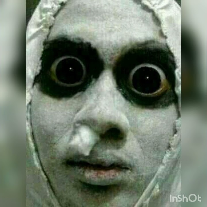 Pocong gila