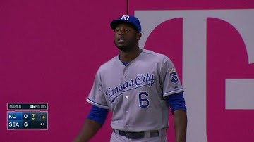 KC@SEA: Cain makes fantastic running catch in center